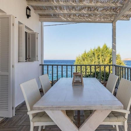 Uno Luxury Apartment With Sea View Ливадия Экстерьер фото